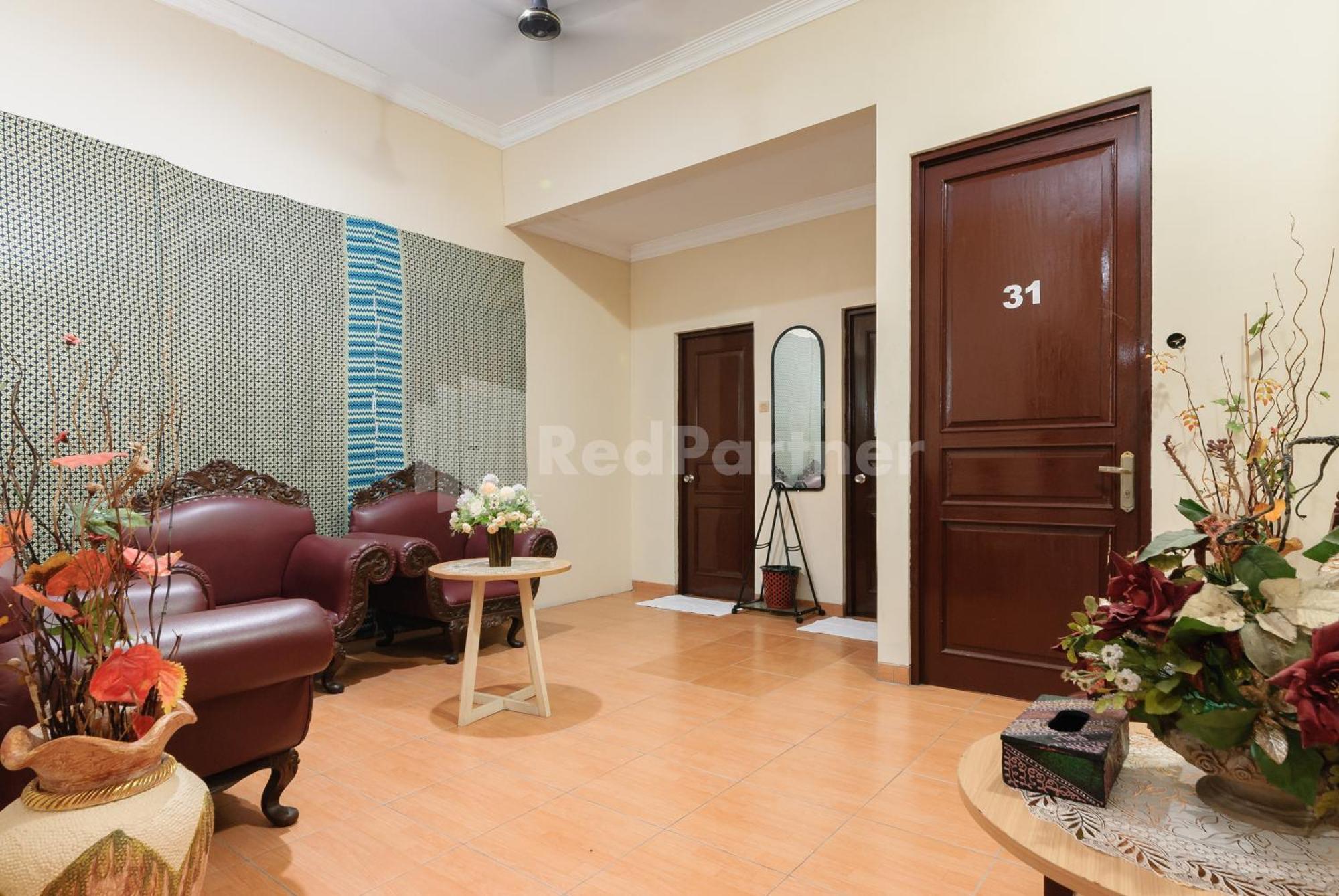 Sr Residence Near Mall Ciputra Cibubur Mitra Reddoorz Бекаси Экстерьер фото