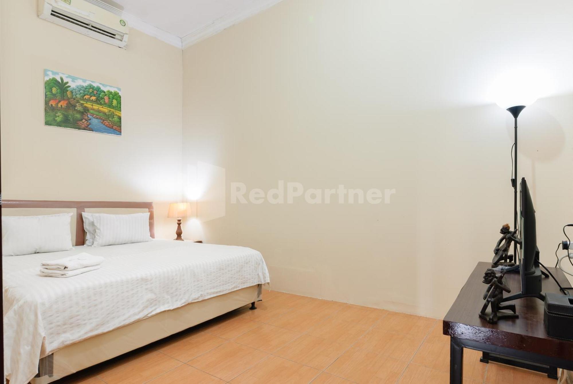 Sr Residence Near Mall Ciputra Cibubur Mitra Reddoorz Бекаси Экстерьер фото